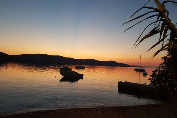 view-on-stara-novalja-laguna-sunset84235c38-775d-600d-32cf-df54d3168f448F80F621-9D0C-F8DA-96E1-C6CF1AE5B1B2.jpg